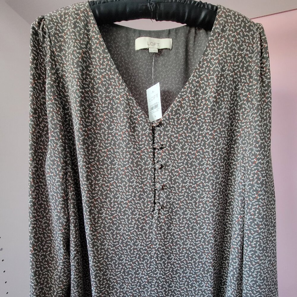 Loft Women's Blouse.  Grey/Red.  Size Small.  Never worn.